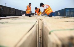 市场也正在悄悄发